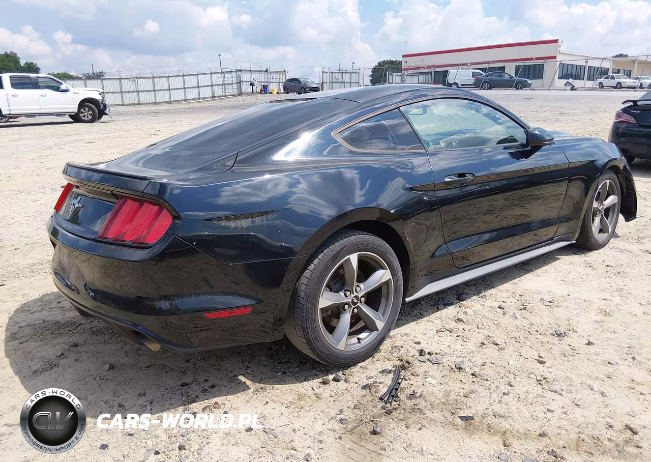 2016 Ford Mustang V6 VIN:1FA6P8AM7G5215044 - 4