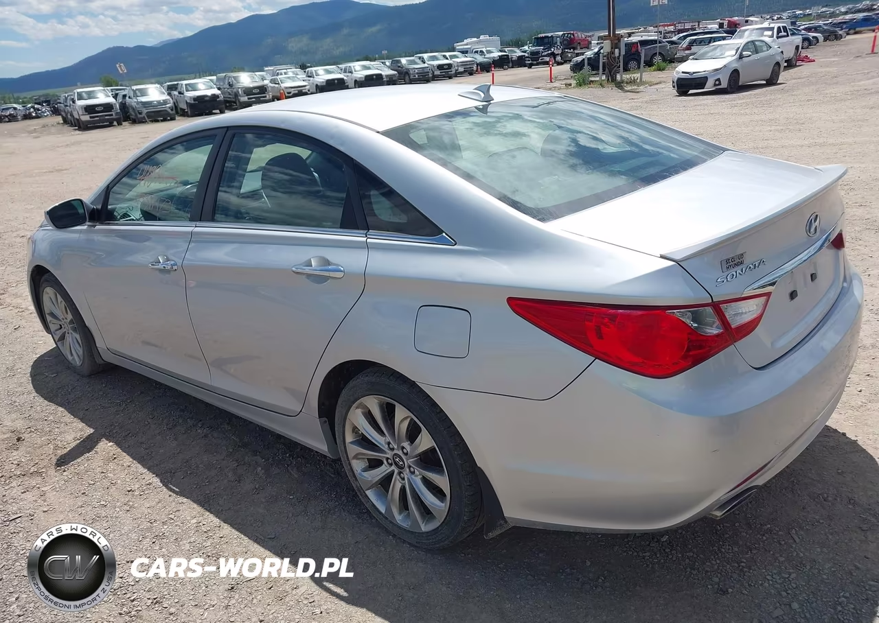 2013 Hyundai Sonata Se VIN:5NPEC4AC7DH633147 - 3