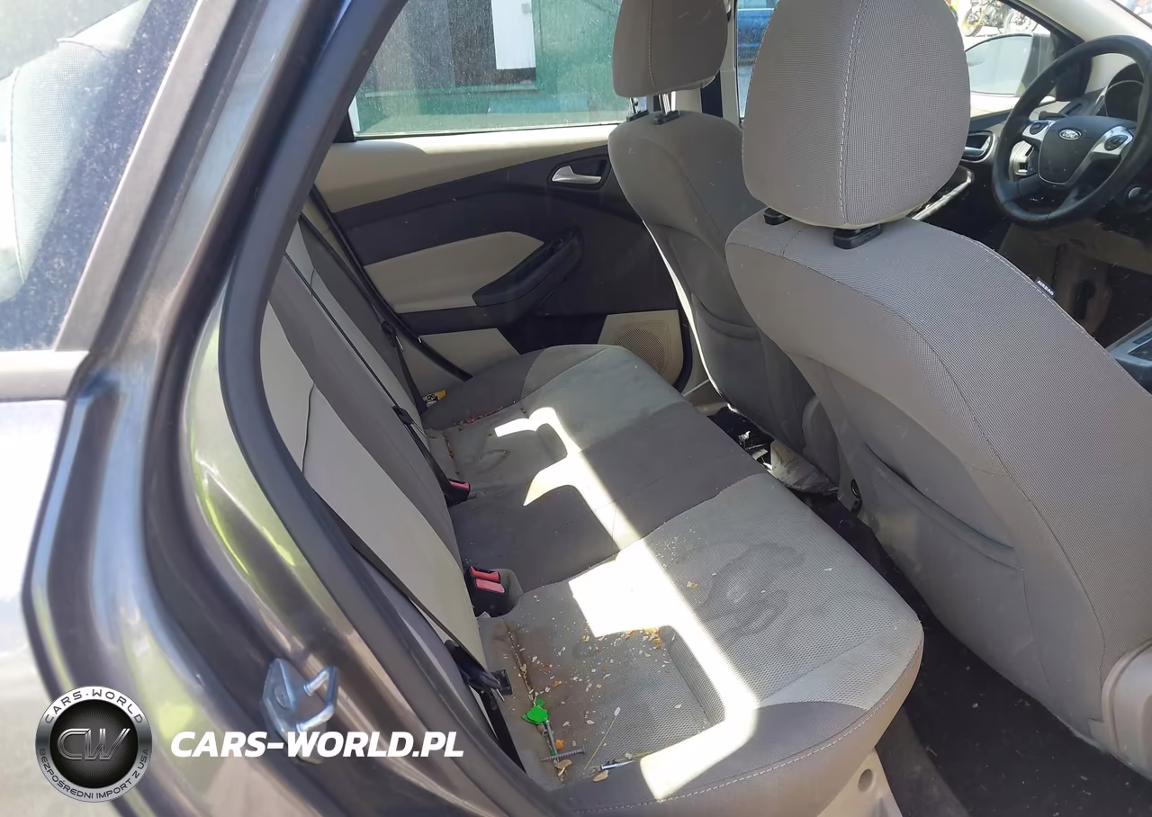 2014 Ford Focus Se VIN:1FADP3F25EL368791 - 8