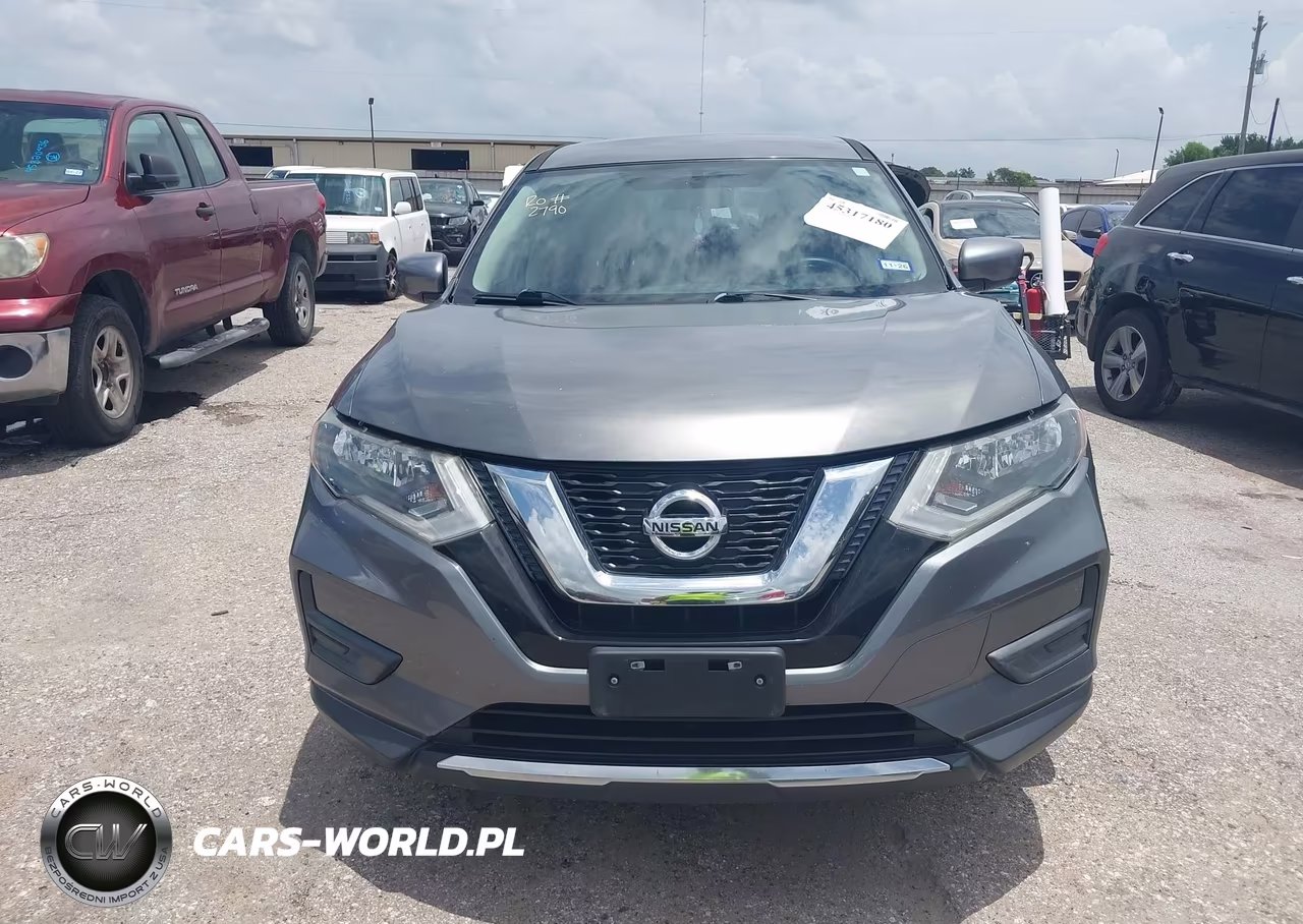 2017 Nissan Rogue S VIN:JN8AT2MT7HW133086 - 11