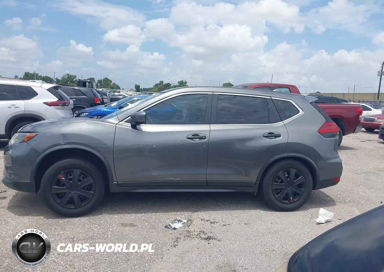 2017 Nissan Rogue S VIN:JN8AT2MT7HW133086 - 13