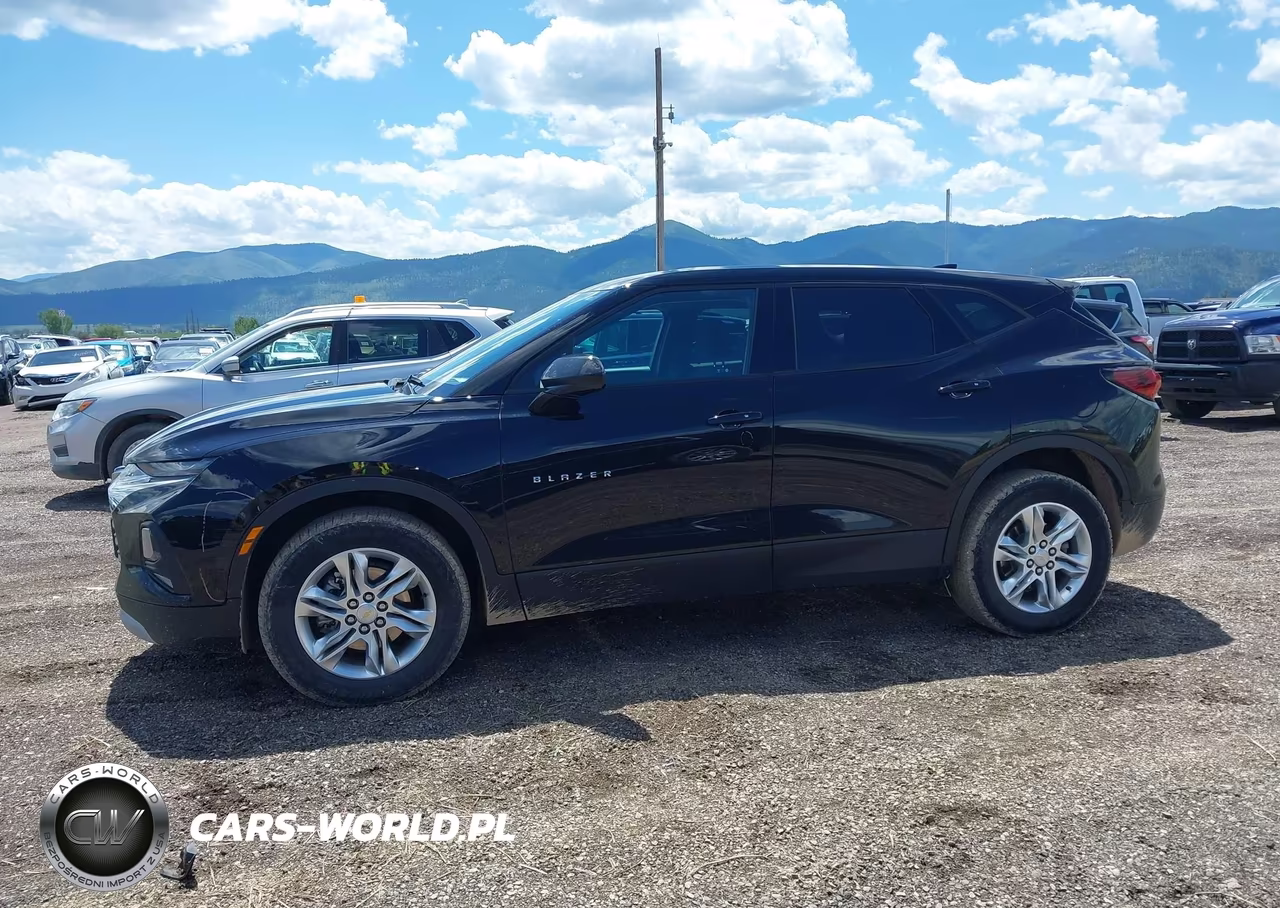 2021 Chevrolet Blazer Awd 2Lt VIN:3GNKBHR44MS553358 - 17