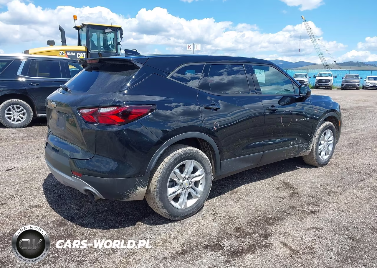 2021 Chevrolet Blazer Awd 2Lt VIN:3GNKBHR44MS553358 - 4