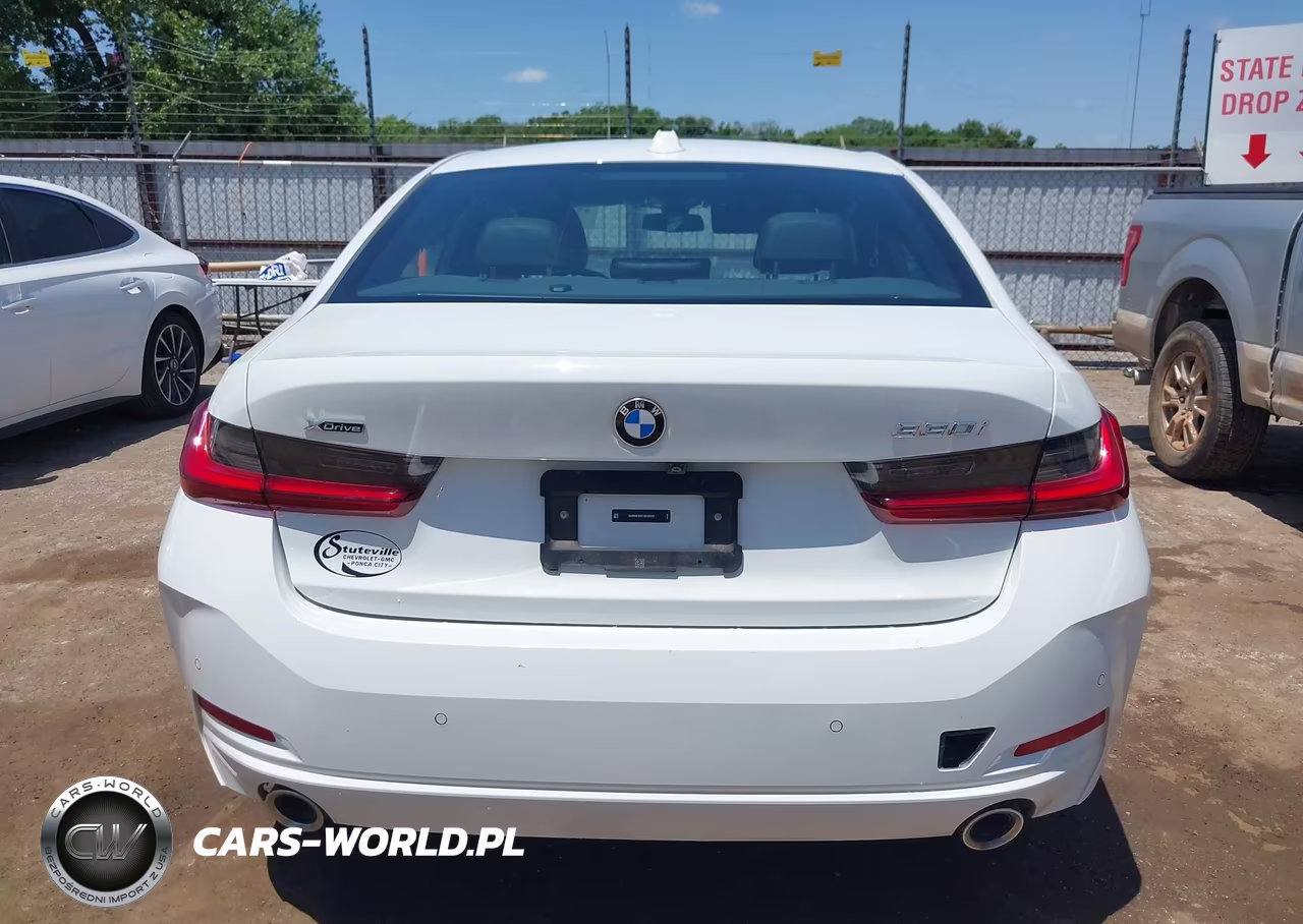 2025 BMW 330I xDrive VIN:3MW89CW01S8E99365 - 16