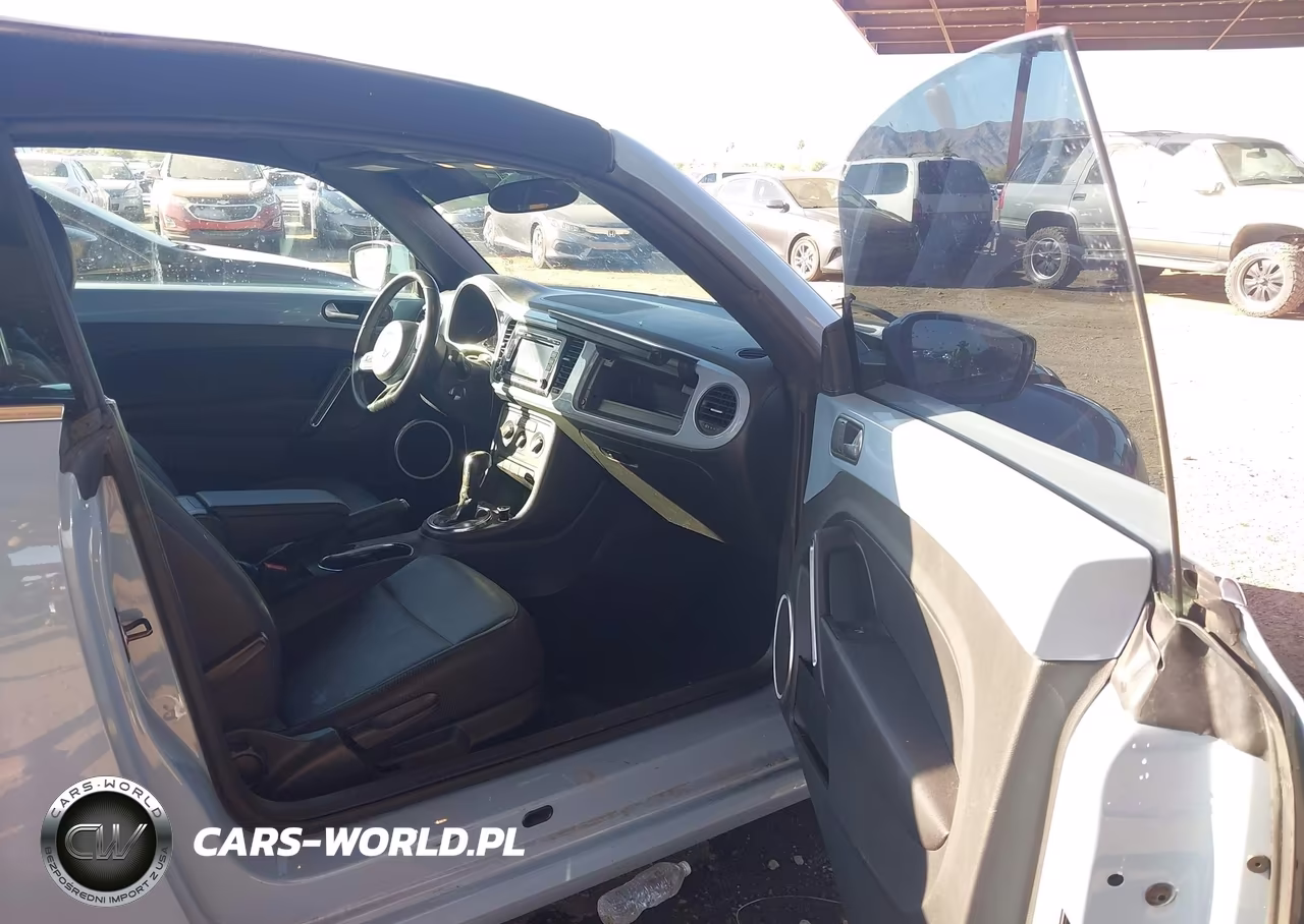2013 Volkswagen Beetle 2.5L VIN:3VW5P7AT8DM812536 - 5