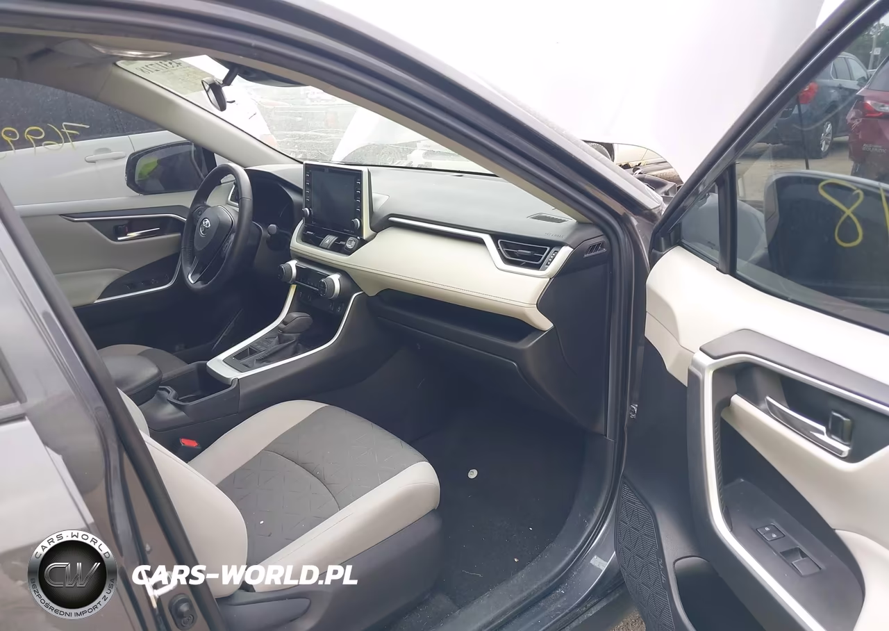 2022 Toyota Rav4 Xle VIN:2T3P1RFV2NW261054 - 5