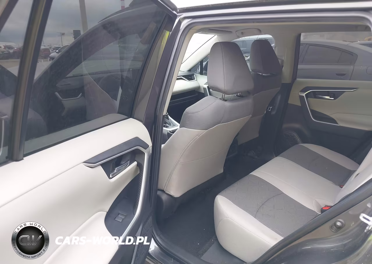 2022 Toyota Rav4 Xle VIN:2T3P1RFV2NW261054 - 8
