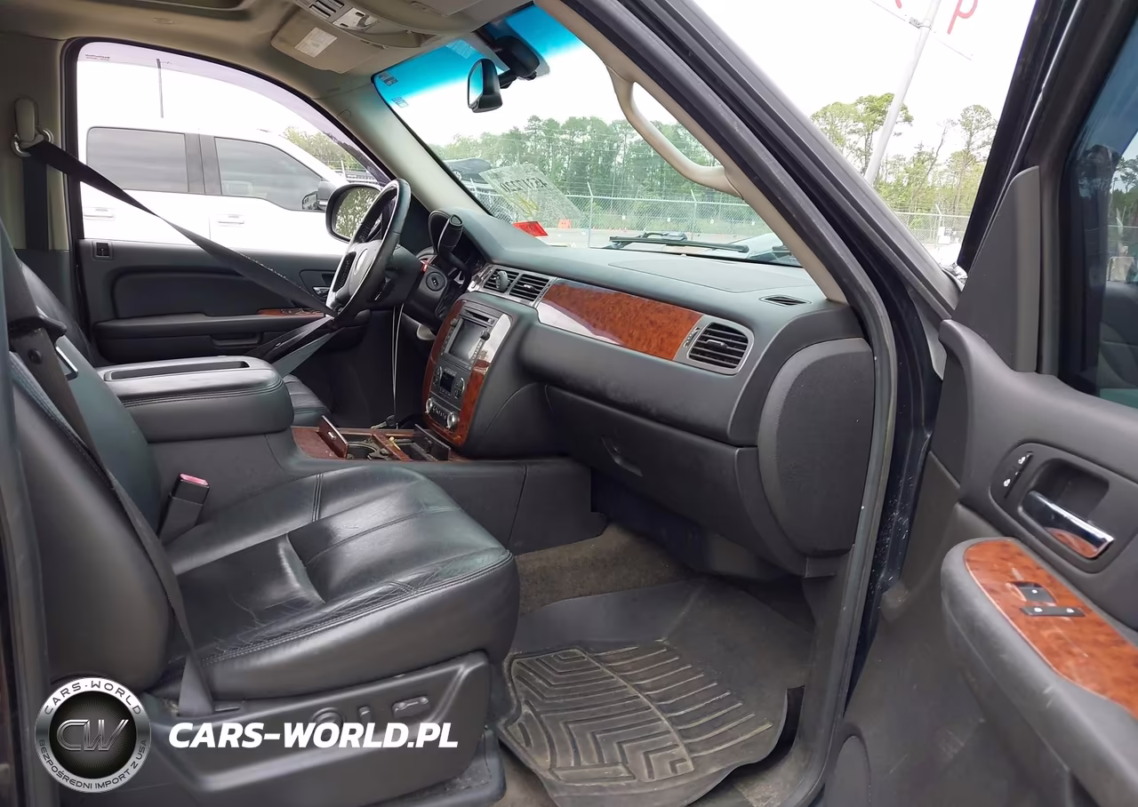 2008 Chevrolet Tahoe Ltz VIN:1GNFK13008R127531 - 5