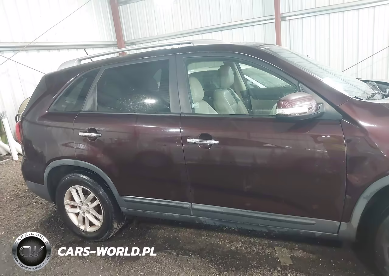 2015 Kia Sorento Lx VIN:5XYKT3A68FG656695 - 13