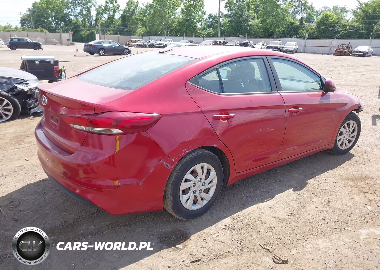 2017 Hyundai Elantra Se VIN:5NPD74LFXHH210866 - 4