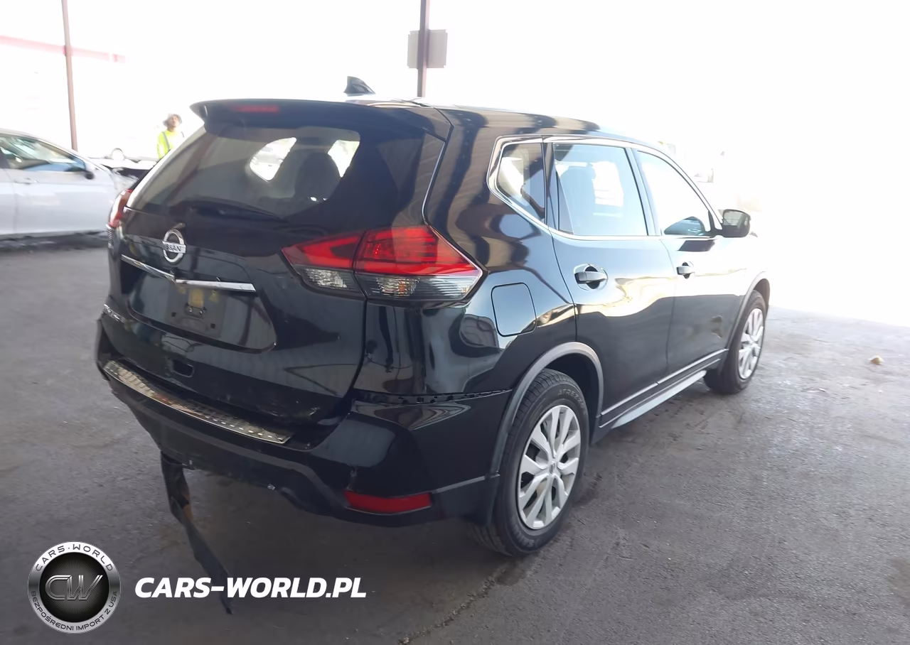 2017 Nissan Rogue S VIN:JN8AT2MTXHW399556 - 4