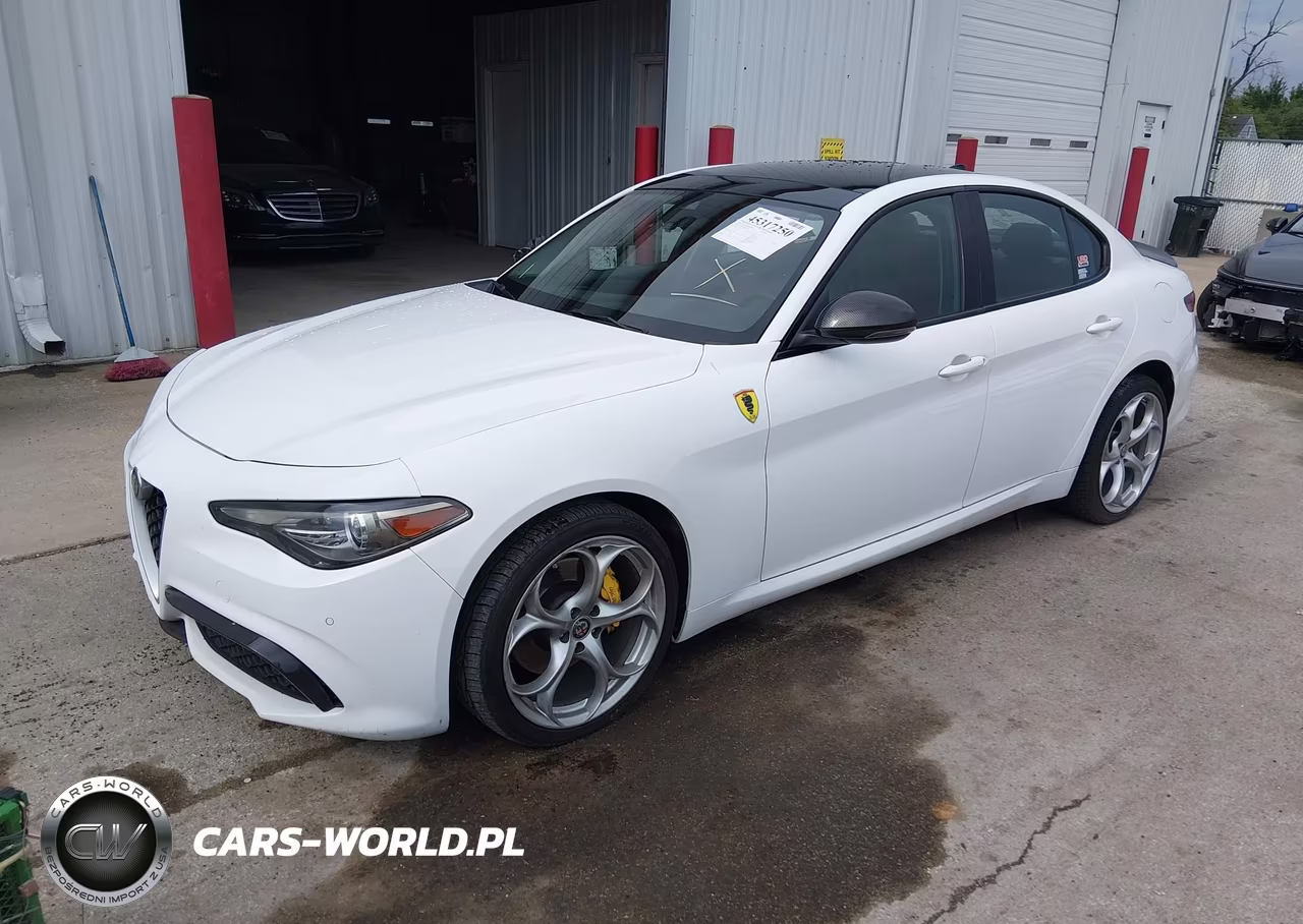 2018 Alfa Romeo Giulia Ti Sport Awd VIN:ZARFAEEN0J7577182 - 2