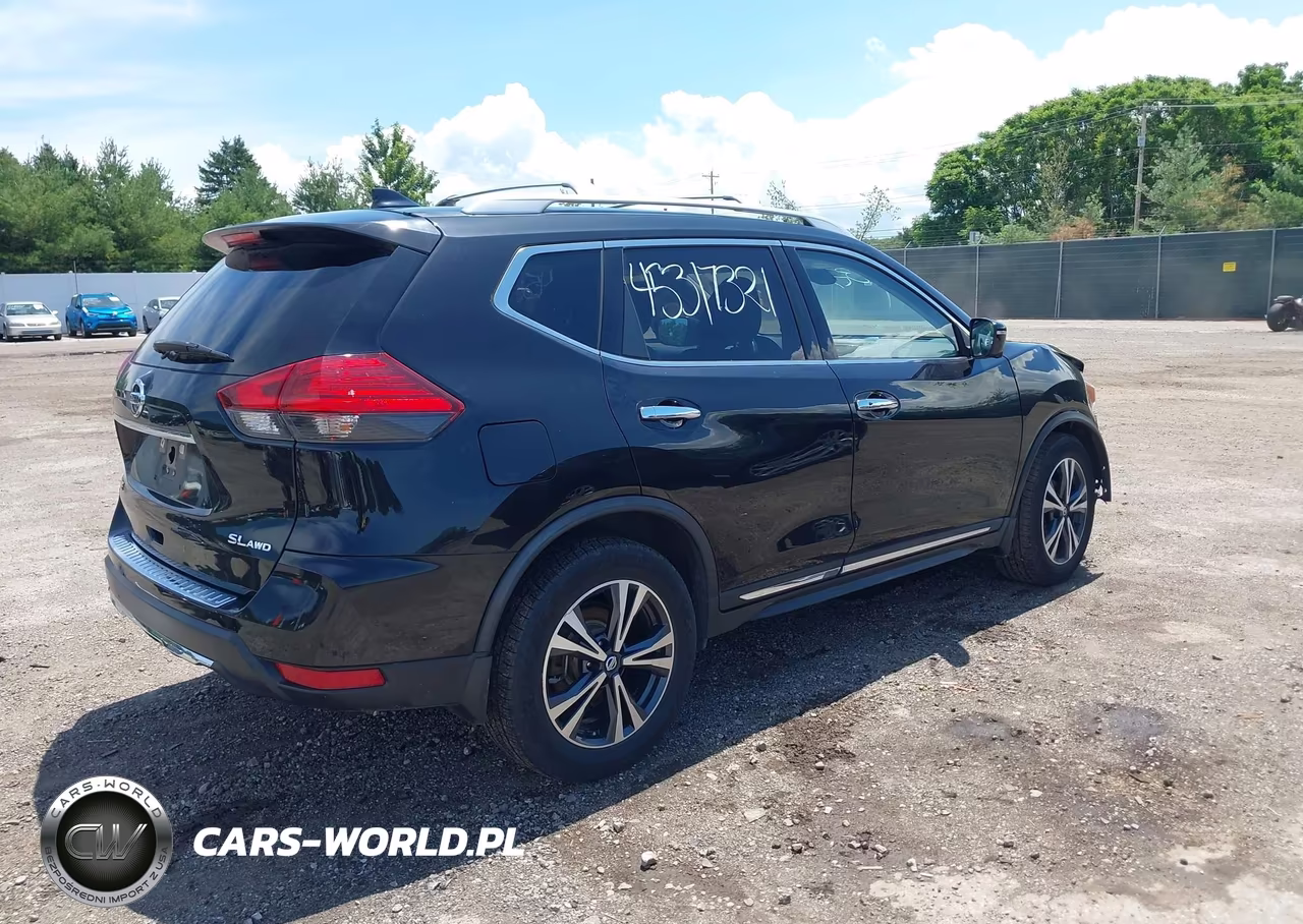 2017 Nissan Rogue Sl VIN:JN8AT2MV0HW024065 - 4