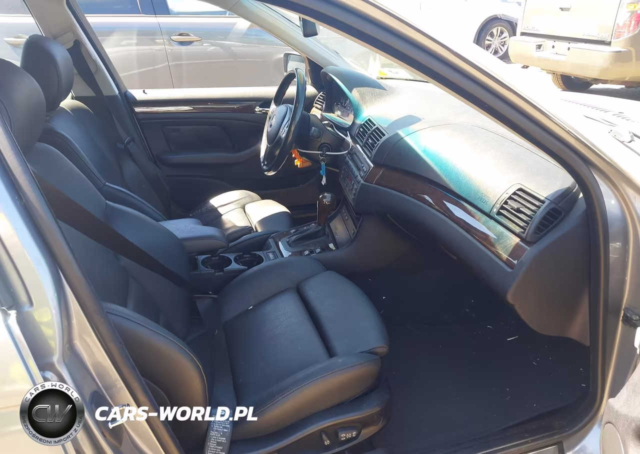 2004 BMW 325Xit VIN:WBAEP33434PF04122 - 5