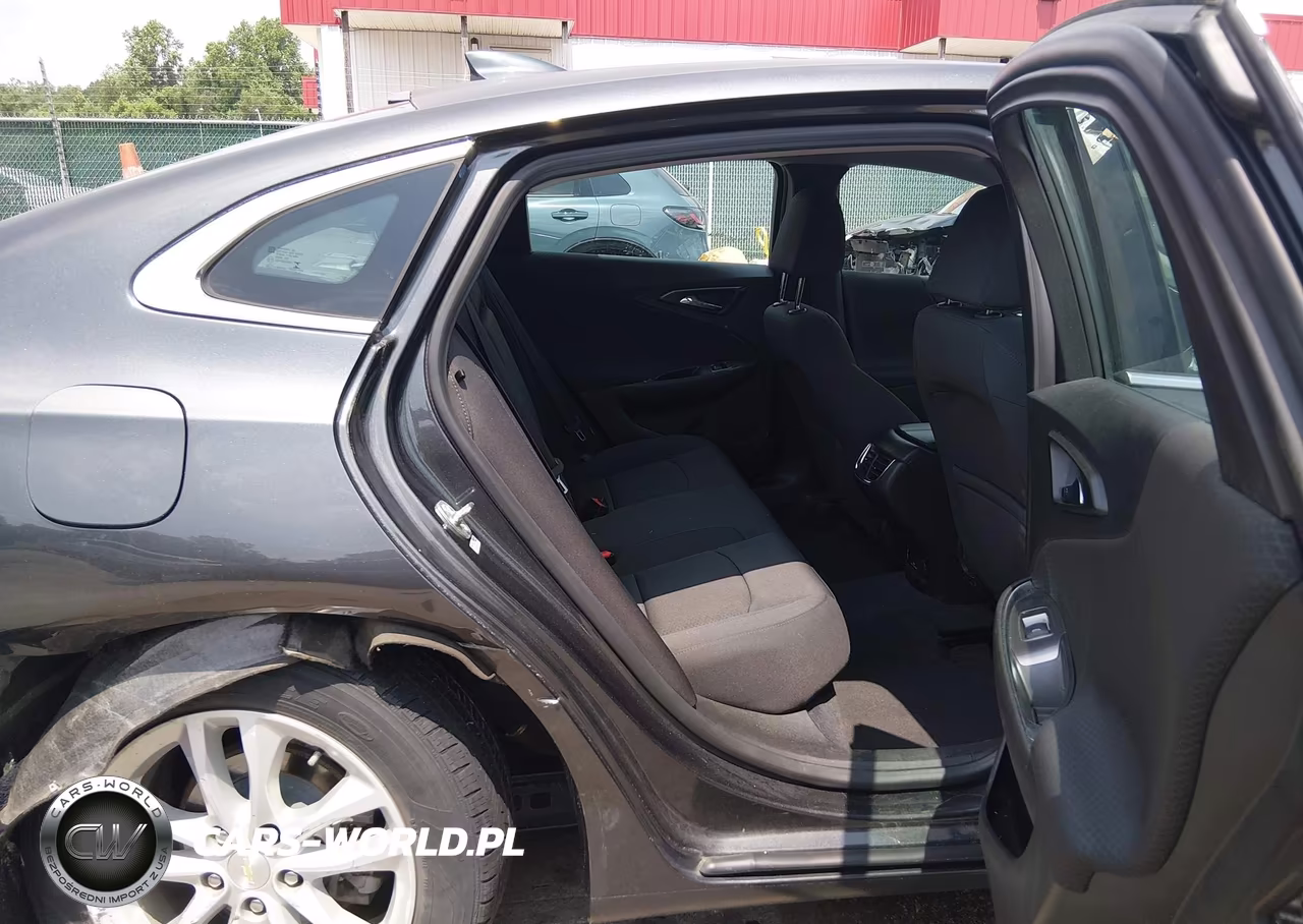 2016 Chevrolet Malibu 1Lt VIN:1G1ZE5ST6GF203794 - 8
