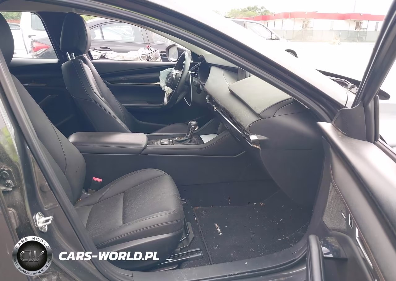 2019 Mazda Mazda3 Preferred Package VIN:3MZBPADL5KM107234 - 5