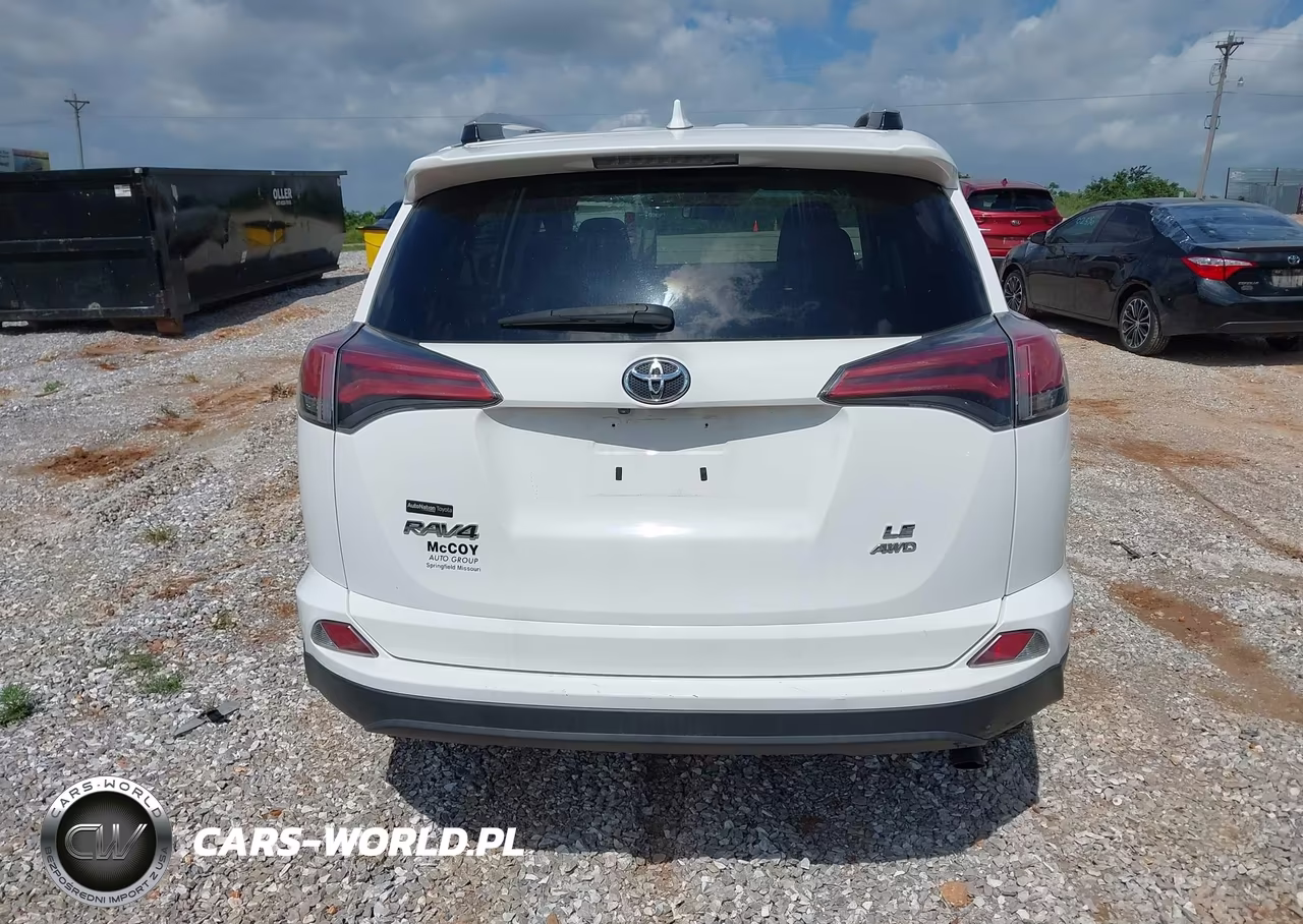 2016 Toyota Rav4 Le VIN:2T3BFREV5GW523391 - 16