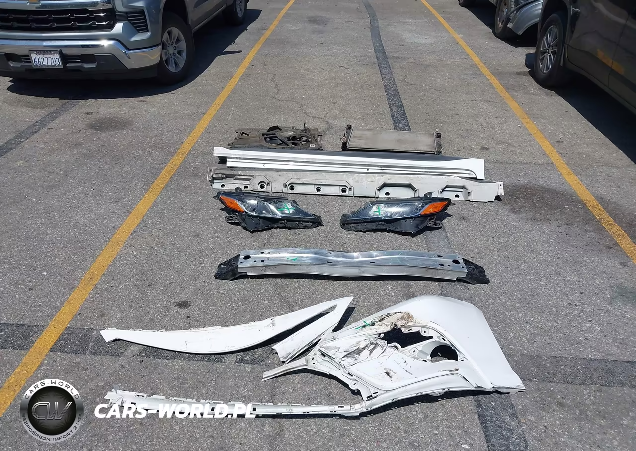2018 Toyota Camry Se VIN:4T1B11HK3JU133245 - 12