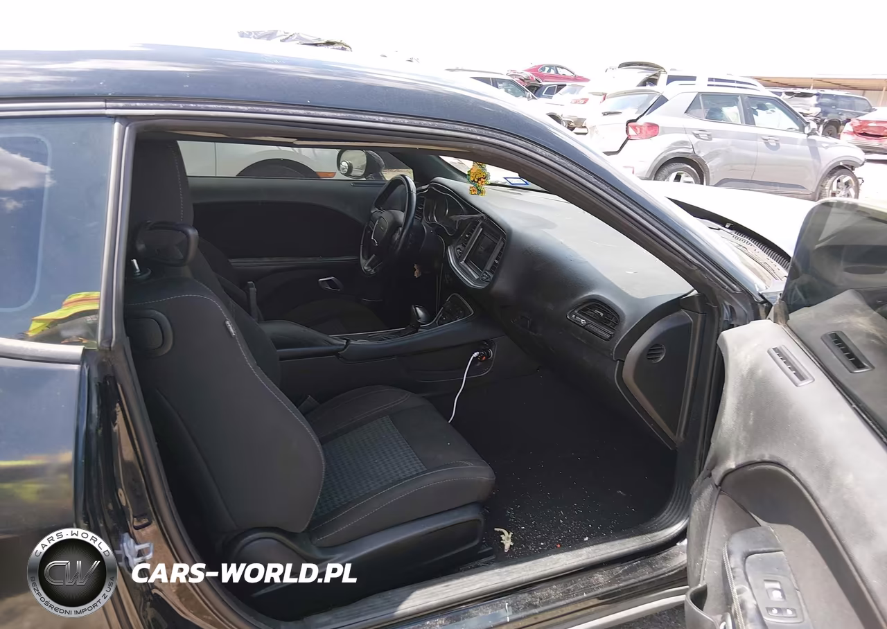 2021 Dodge Challenger Sxt VIN:2C3CDZAG9MH547078 - 5