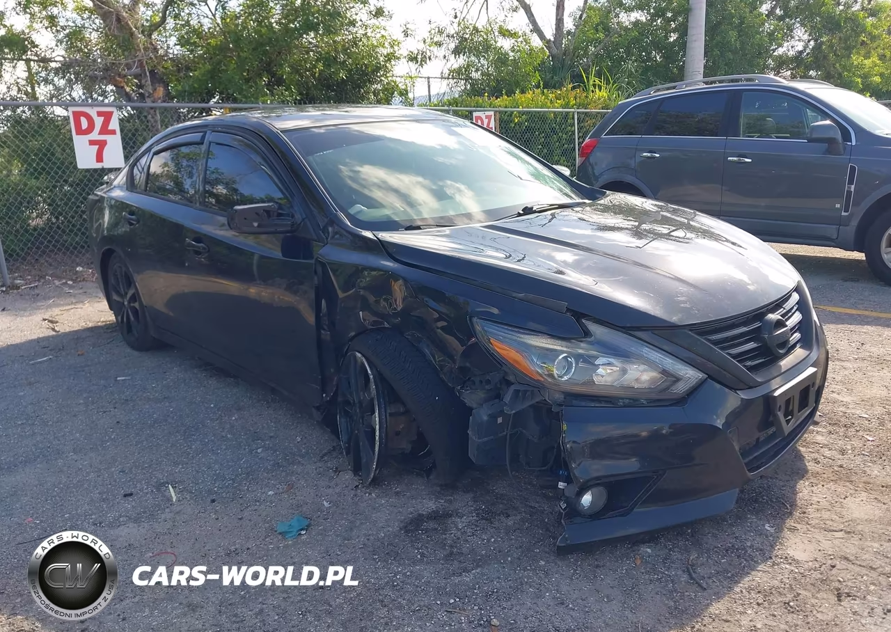 2017 Nissan Altima 2.5 Sr – zdjęcie 1 z 16