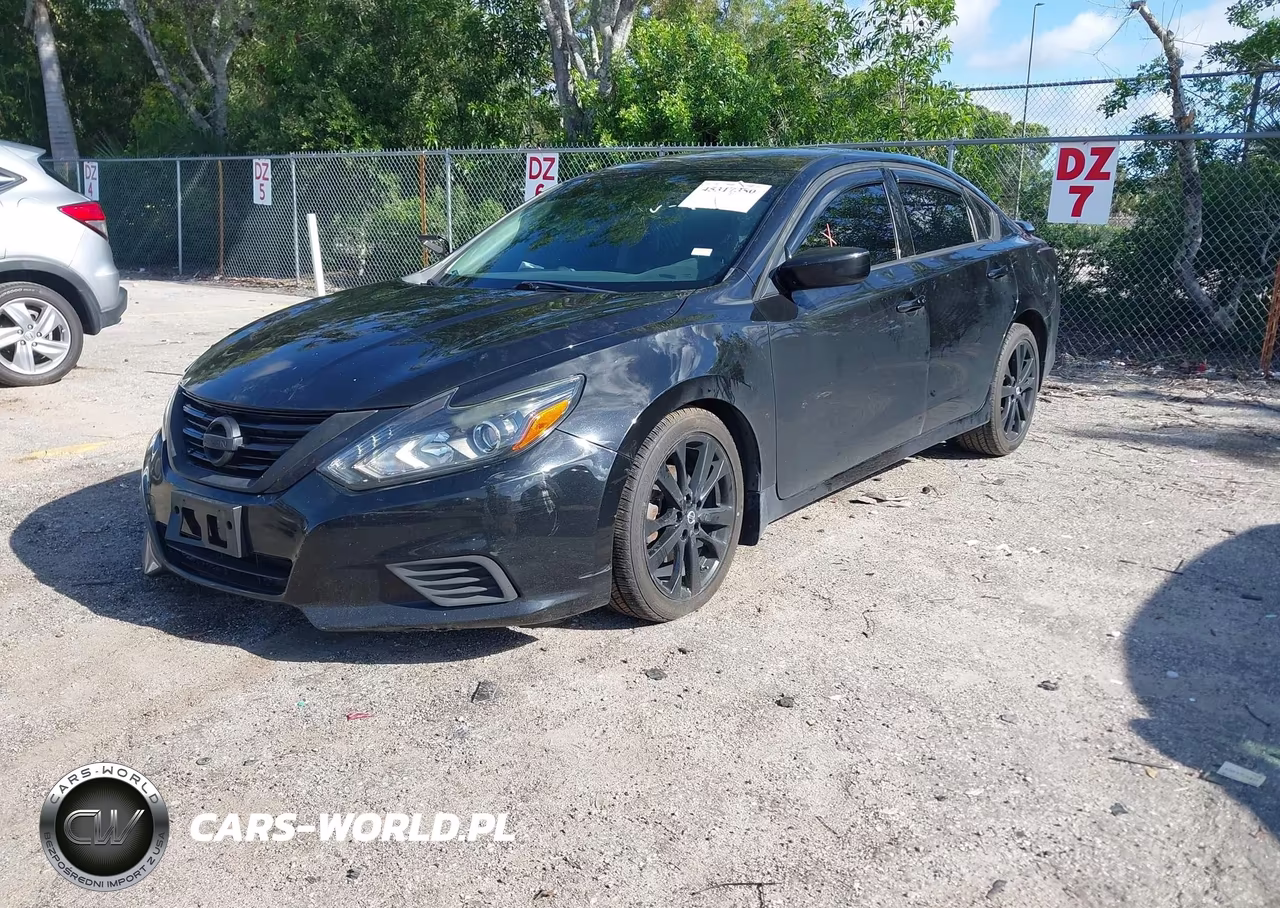 2017 Nissan Altima 2.5 Sr VIN:1N4AL3AP8HC196455 - 2