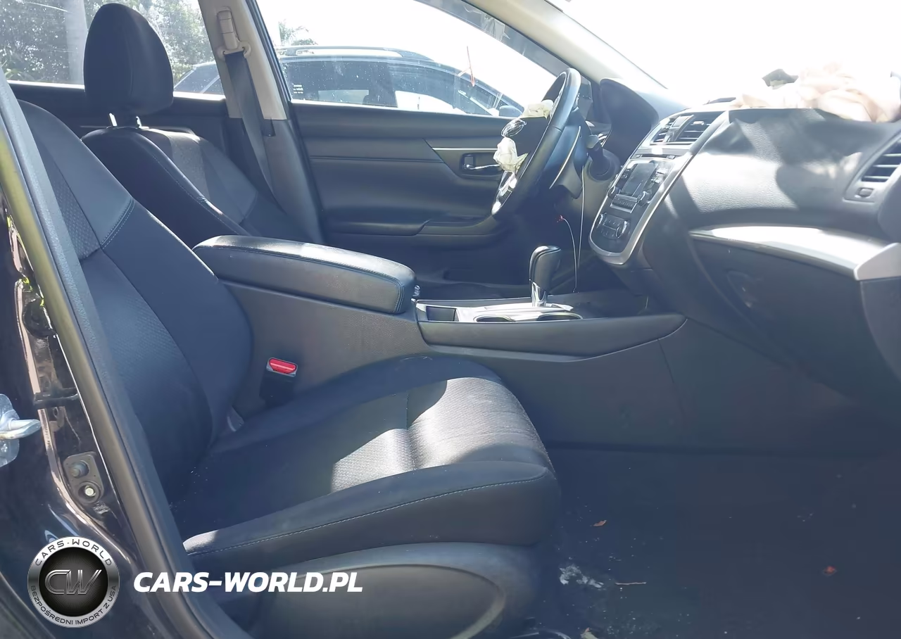 2017 Nissan Altima 2.5 Sr VIN:1N4AL3AP8HC196455 - 5