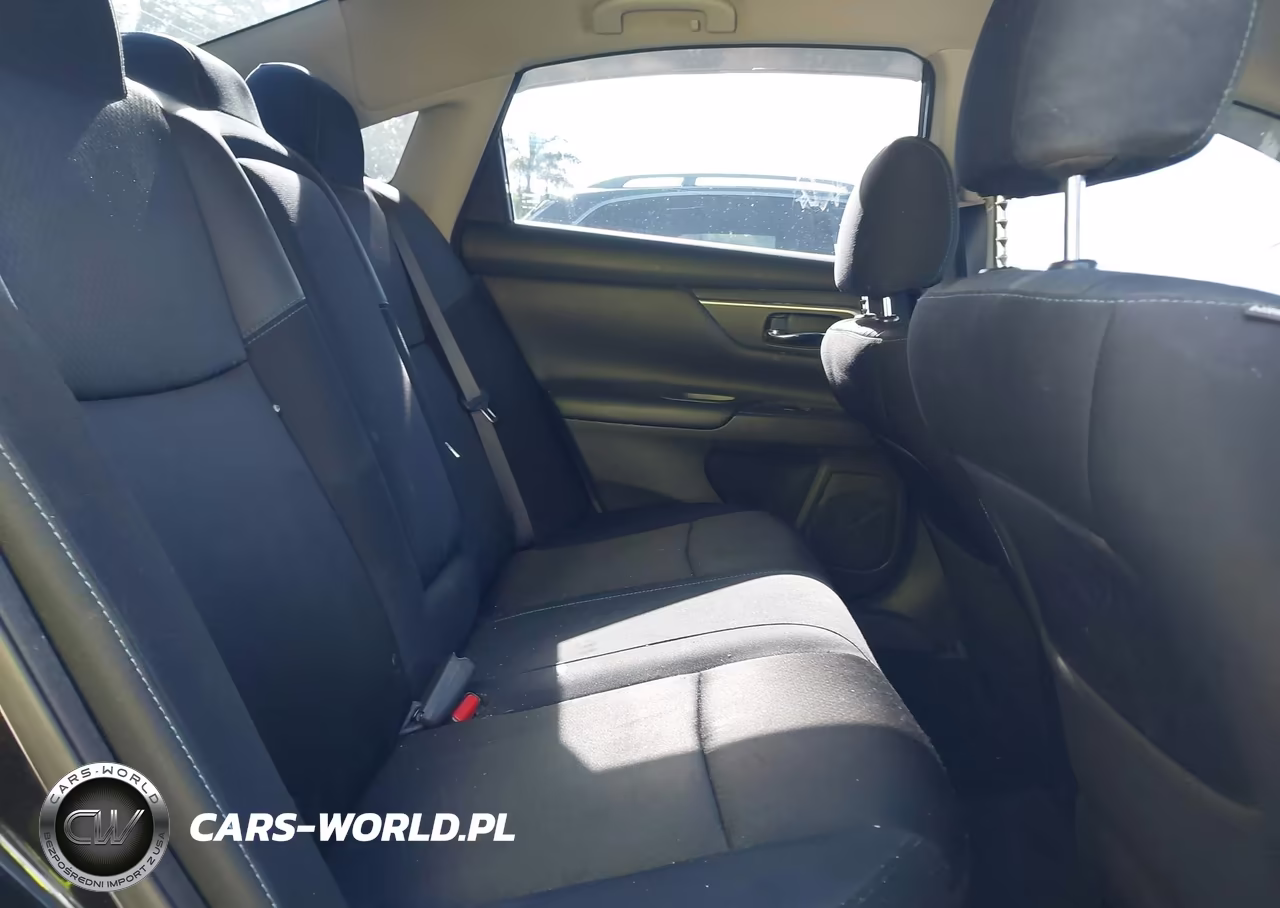 2017 Nissan Altima 2.5 Sr VIN:1N4AL3AP8HC196455 - 8