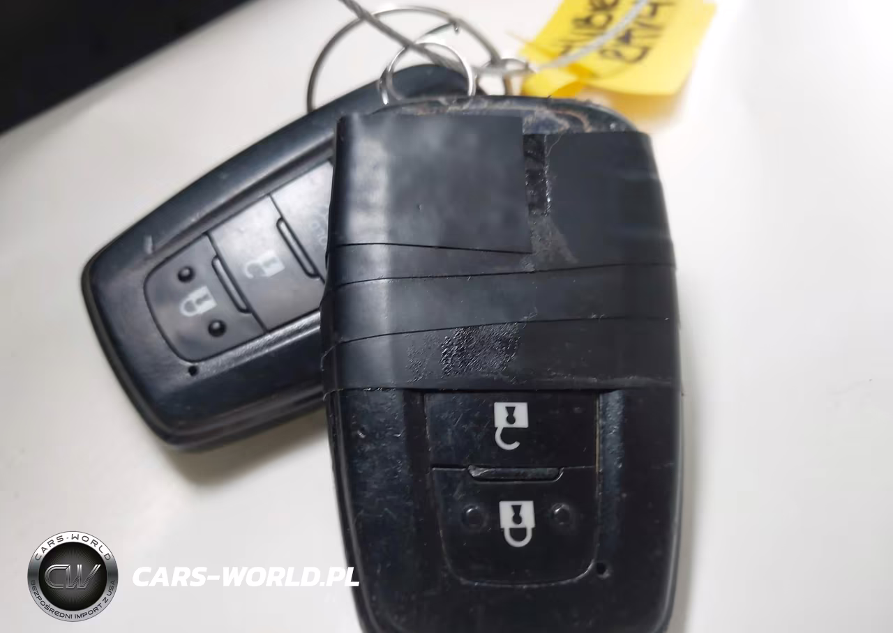 2019 Toyota Rav4 Hybrid Xle VIN:2T3RWRFV9KW024955 - 11