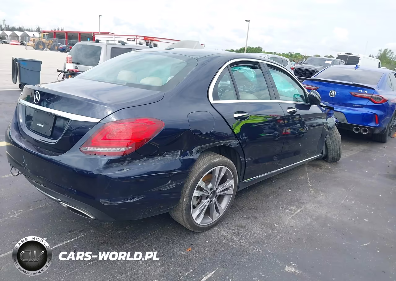 2019 Mercedes-Benz C 300 VIN:55SWF8DBXKU291080 - 4