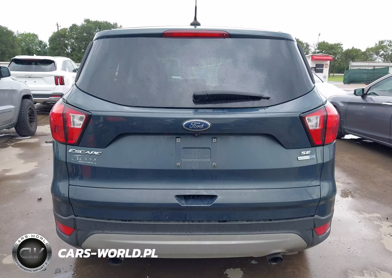 2019 Ford Escape Se VIN:1FMCU9GD8KUA46102 - 17