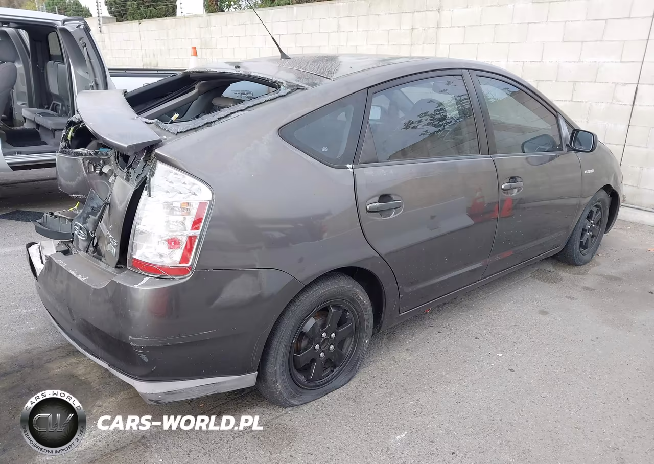 2008 Toyota Prius Touring VIN:JTDKB20U283458330 - 4