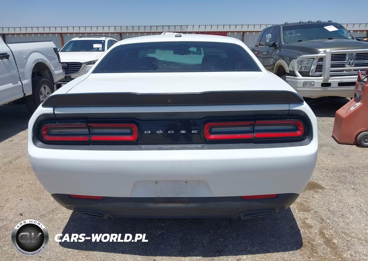 2019 Dodge Challenger Sxt VIN:2C3CDZAG5KH507514 - 16