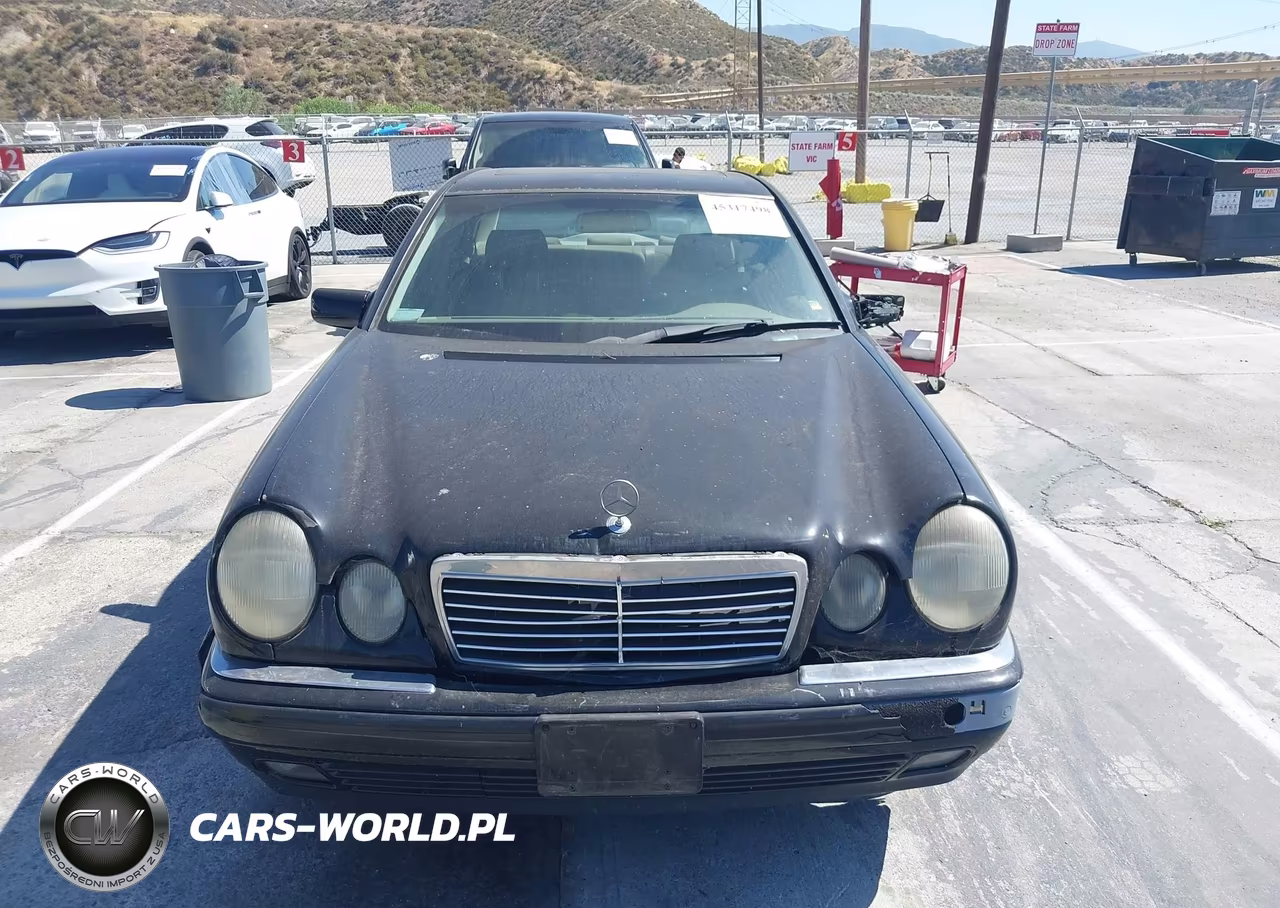 1999 Mercedes-Benz E 320 VIN:WDBJF65H0XA899126 - 12