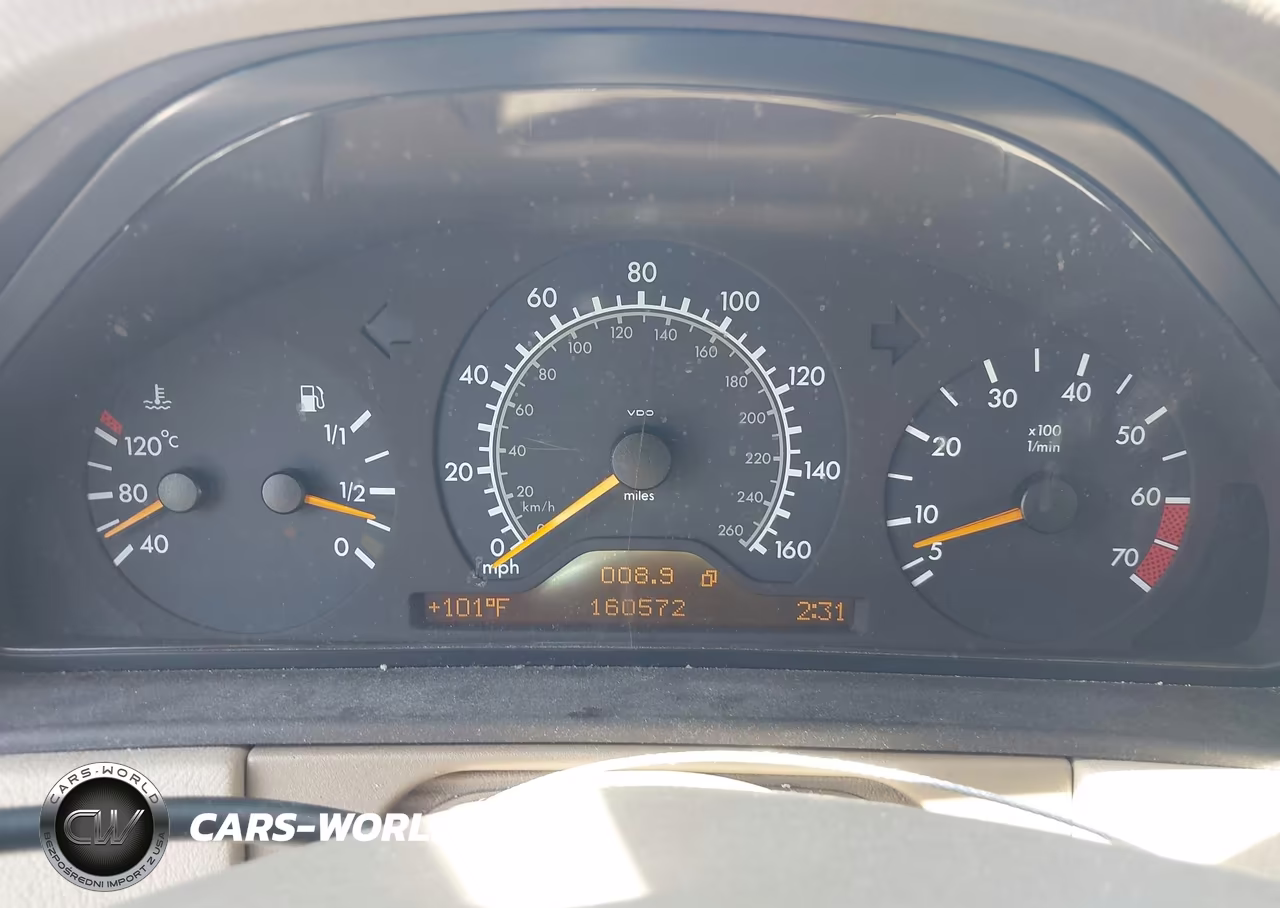 1999 Mercedes-Benz E 320 VIN:WDBJF65H0XA899126 - 7