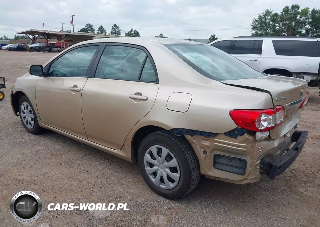 2011 Toyota Corolla Le VIN:2T1BU4EE3BC600173 - 3