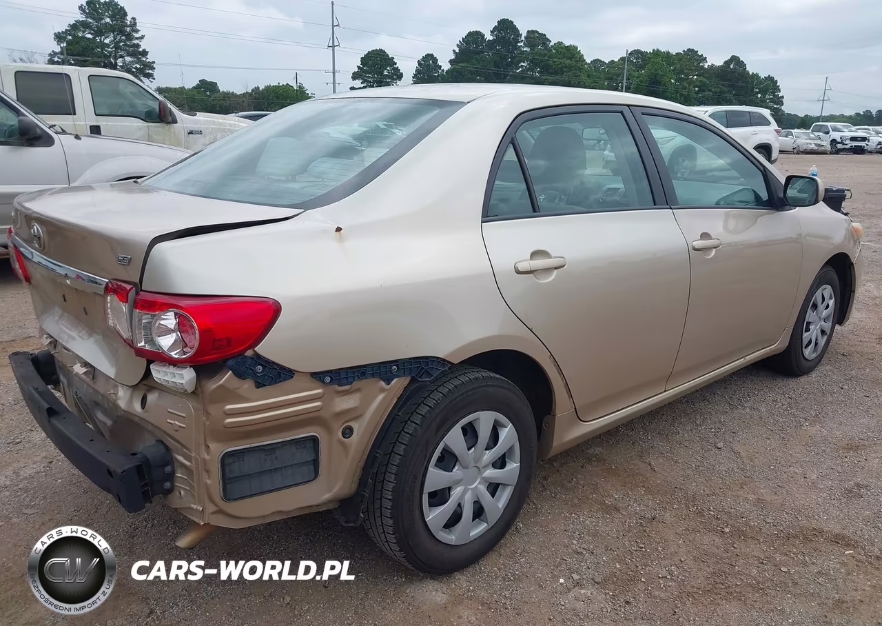 2011 Toyota Corolla Le VIN:2T1BU4EE3BC600173 - 4