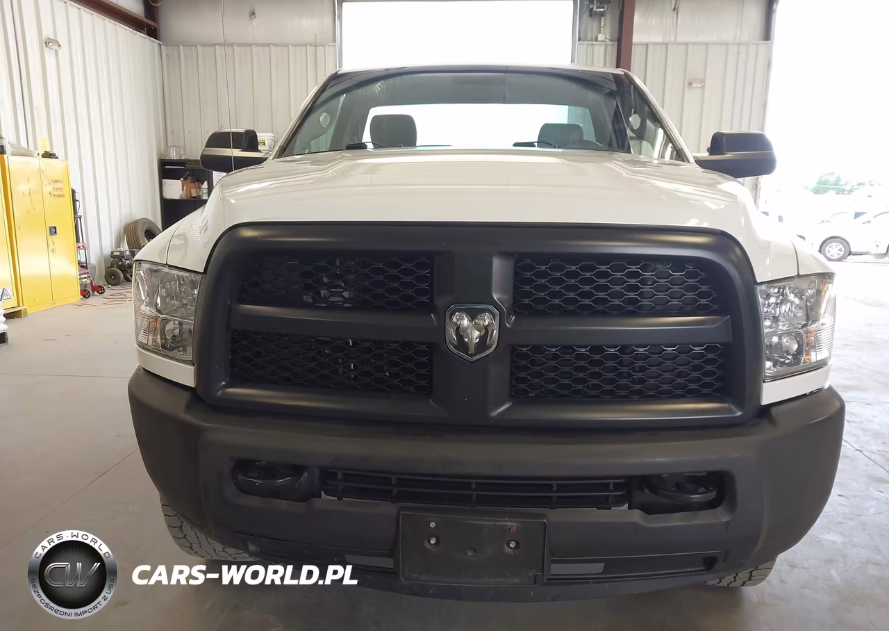 2018 Ram 2500 Tradesman 4X4 8' Box VIN:3C7WR5AJ8JG314225 - 13