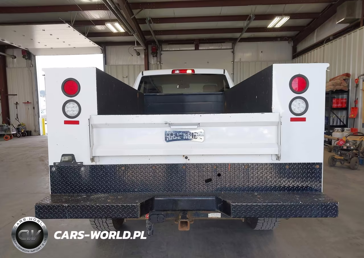 2018 Ram 2500 Tradesman 4X4 8' Box VIN:3C7WR5AJ8JG314225 - 17