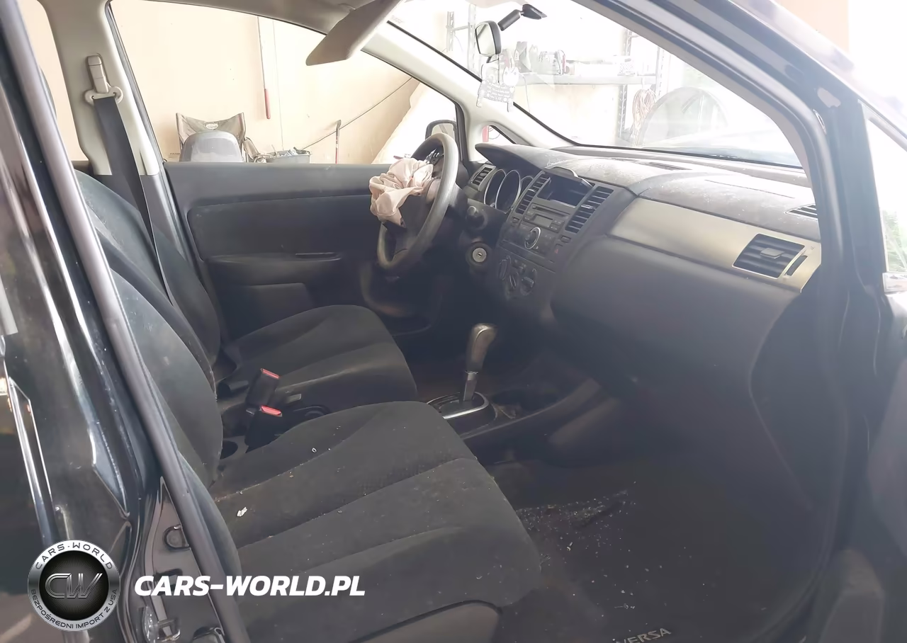 2010 Nissan Versa 1.8S VIN:3N1BC1CP3AL445936 - 5