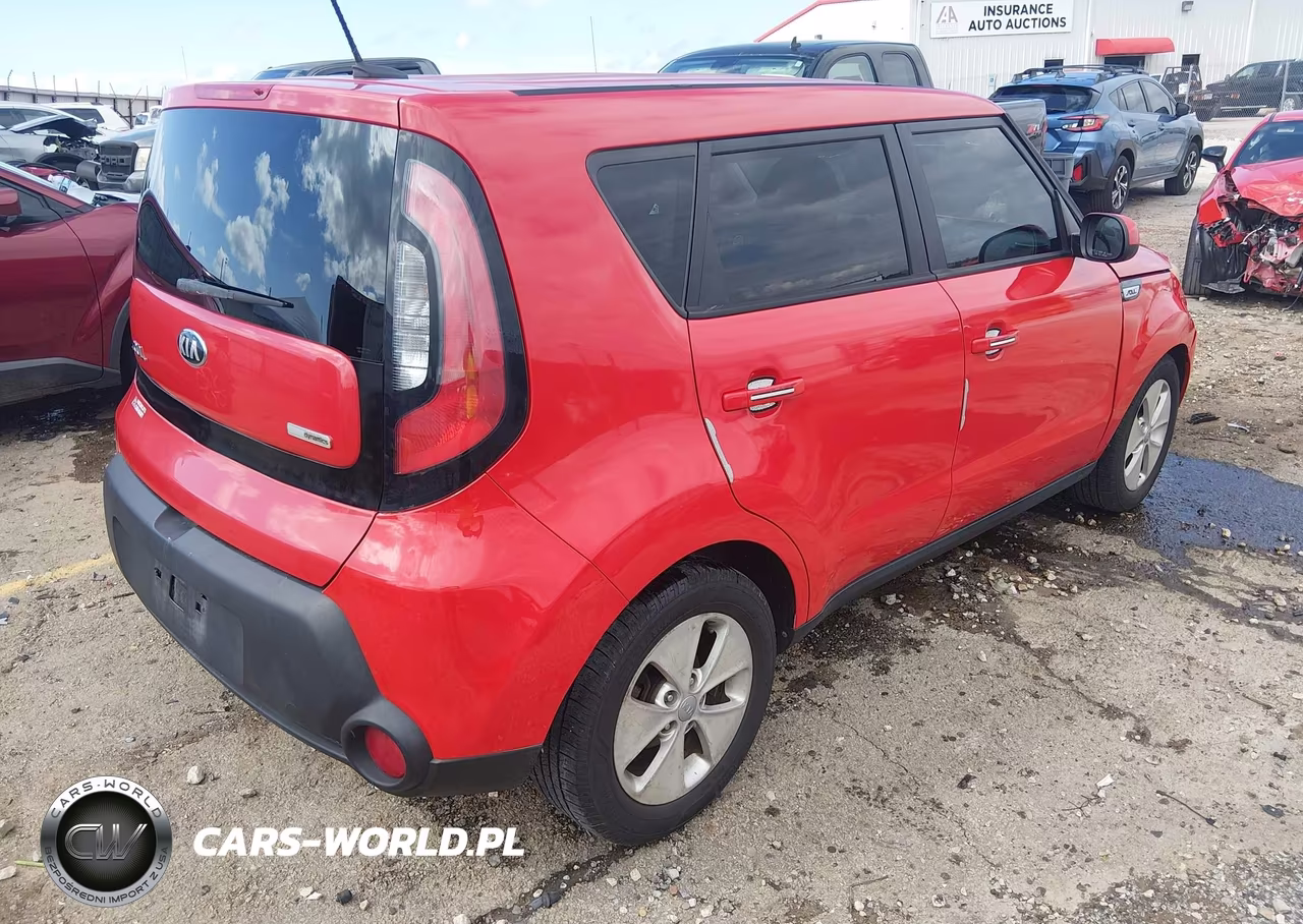 2015 Kia Soul + VIN:KNDJP3A59F7754512 - 4