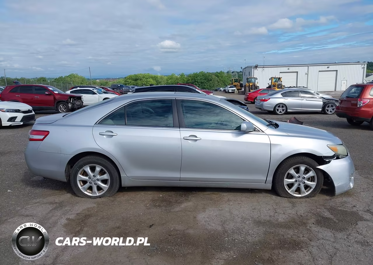 2011 Toyota Camry Le VIN:4T1BF3EK8BU207035 - 13