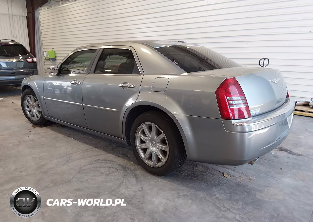 2007 Chrysler 300C VIN:2C3KA63H87H873242 - 3