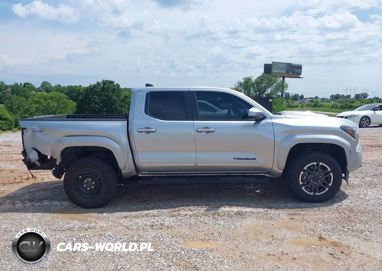 2025 Toyota Tacoma Trd Sport VIN:3TMLB5JN7SM101793 - 13