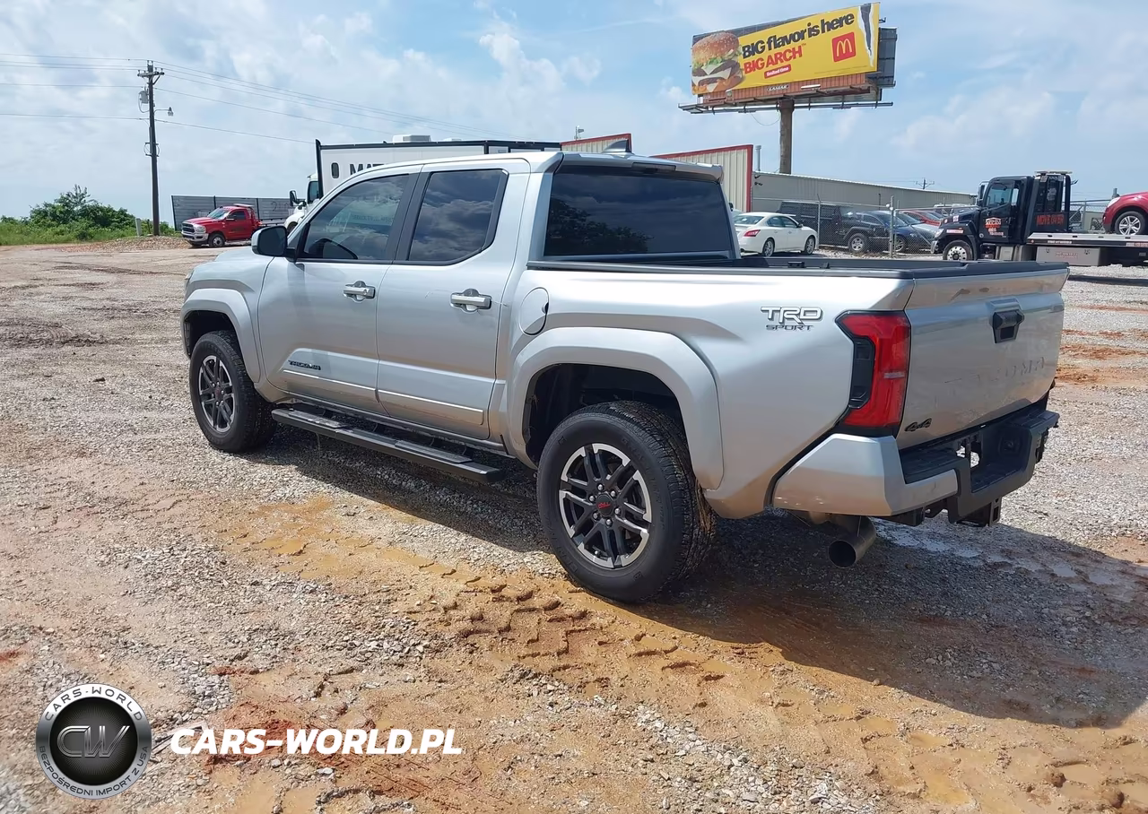 2025 Toyota Tacoma Trd Sport VIN:3TMLB5JN7SM101793 - 3