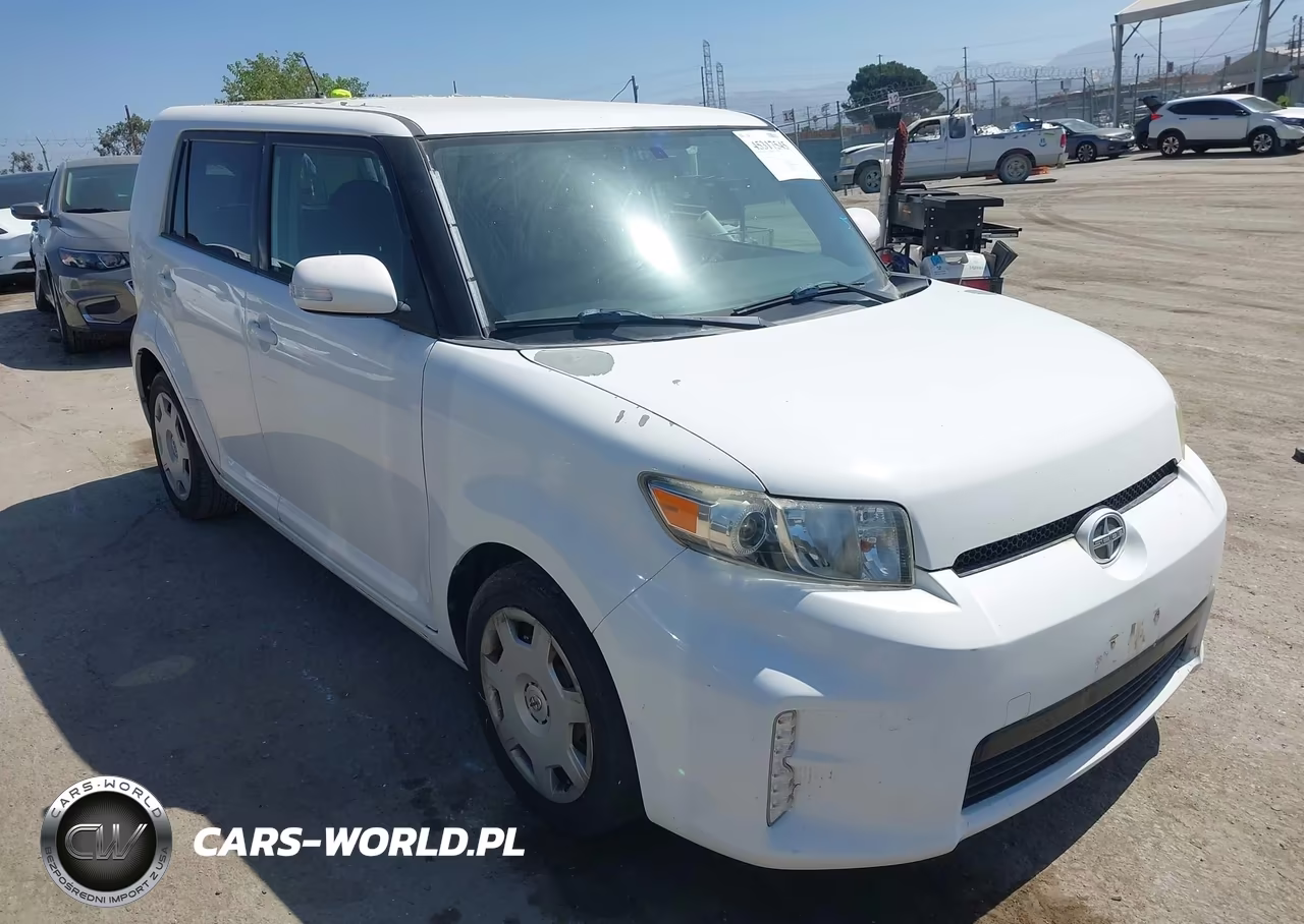 2013 Scion Xb – zdjęcie 1 z 11