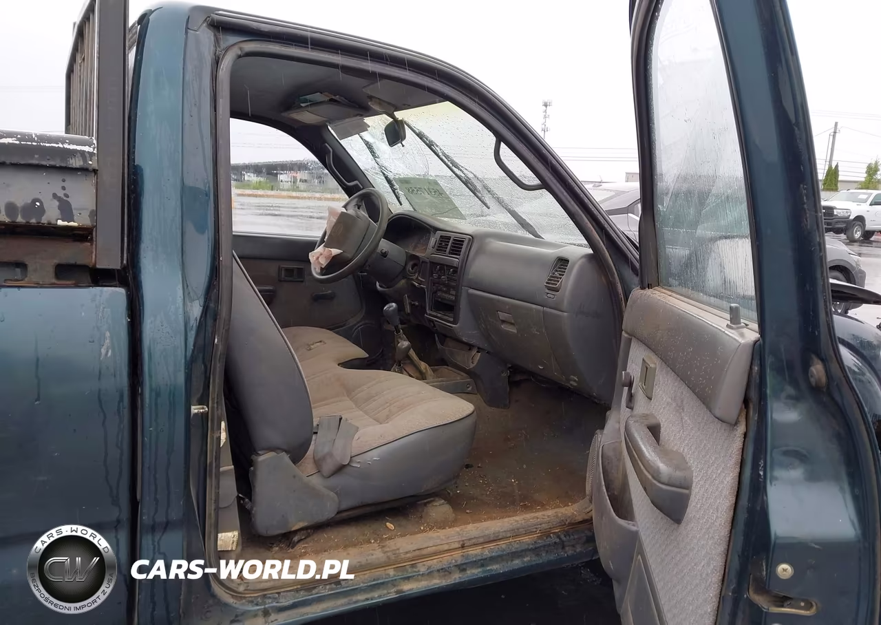 1996 Toyota Tacoma VIN:4TAPM62N0TZ188187 - 5