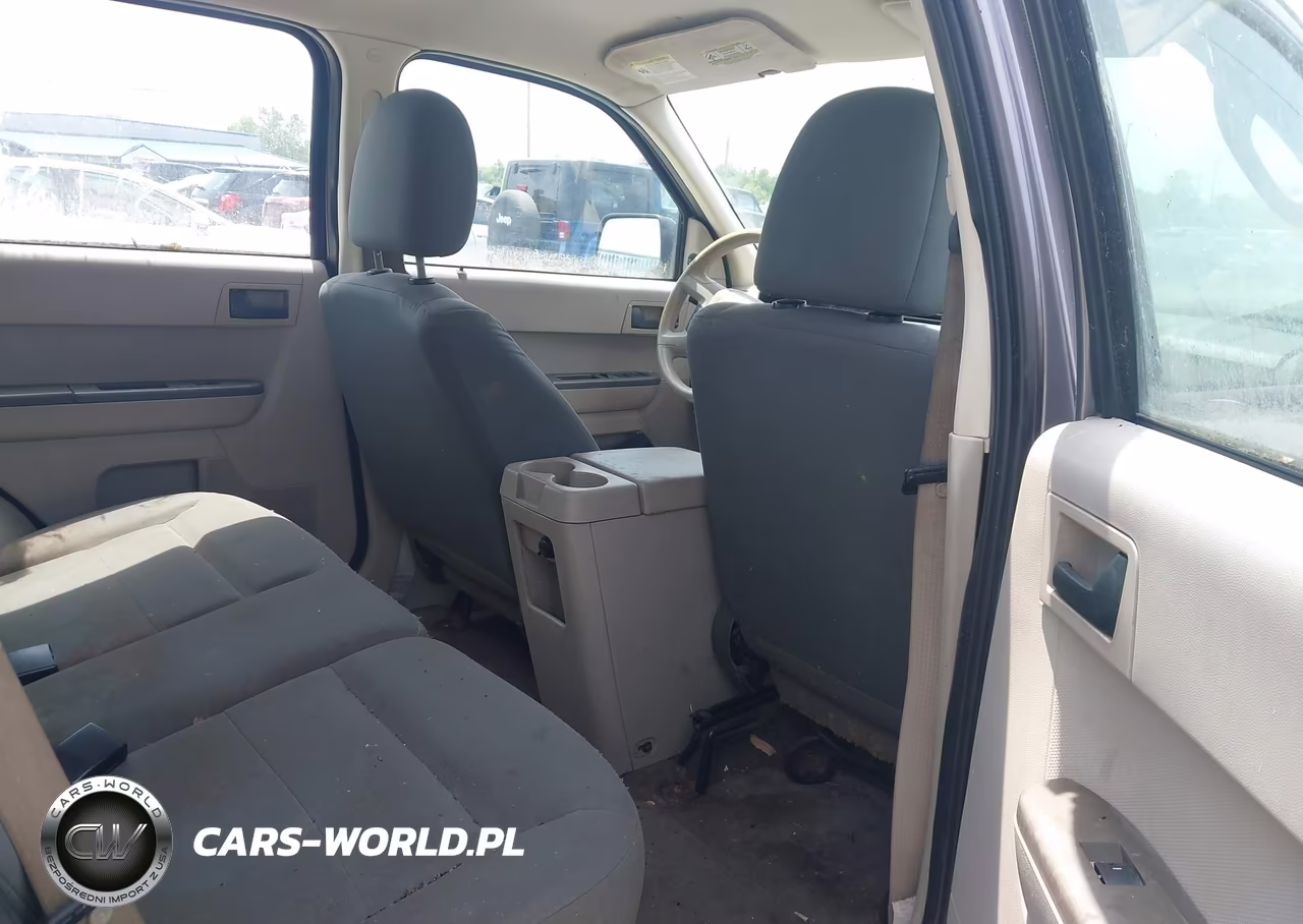 2009 Ford Escape Xls VIN:1FMCU92789KC25215 - 8