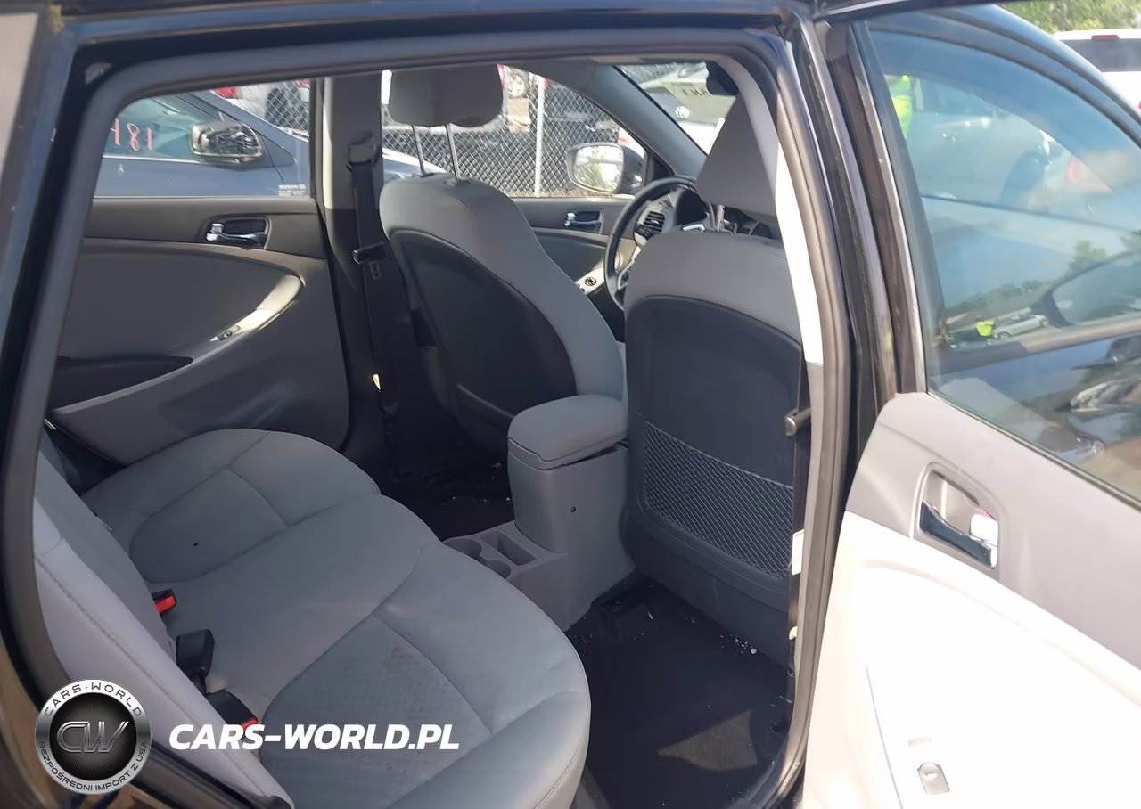 2014 Hyundai Accent Se VIN:KMHCU5AEXEU177711 - 8