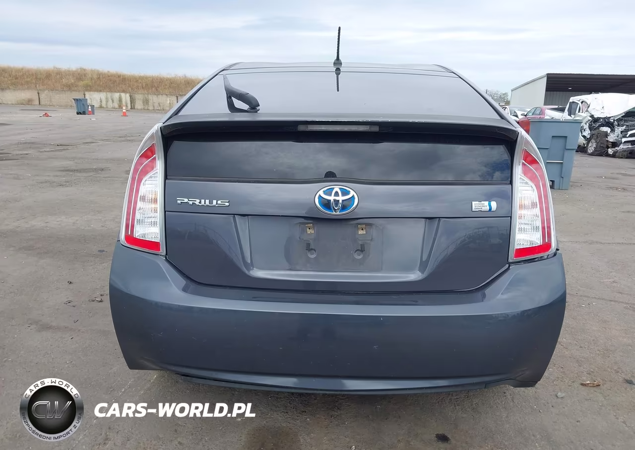 2012 Toyota Prius Two VIN:JTDKN3DU1C1593892 - 16