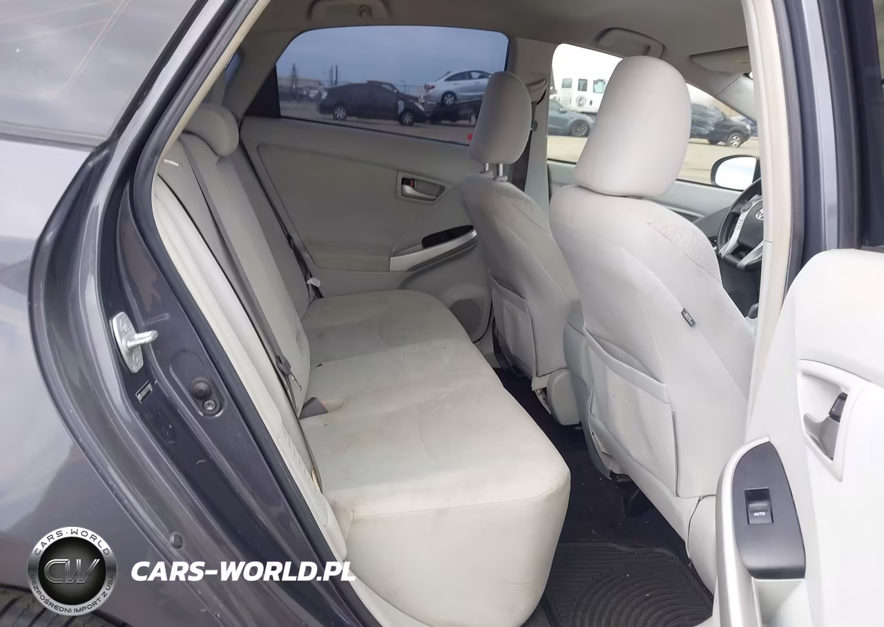 2012 Toyota Prius Two VIN:JTDKN3DU1C1593892 - 8